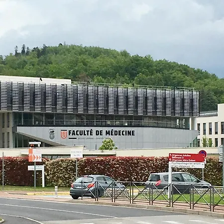 Studio En Face Hopital Nord Avec Terrasse Saint-Priest-en-Jarez Exterior photo